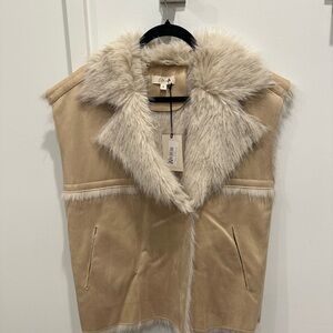 NWT Elan Tan and Cream Shearling Vest with Plush Collar